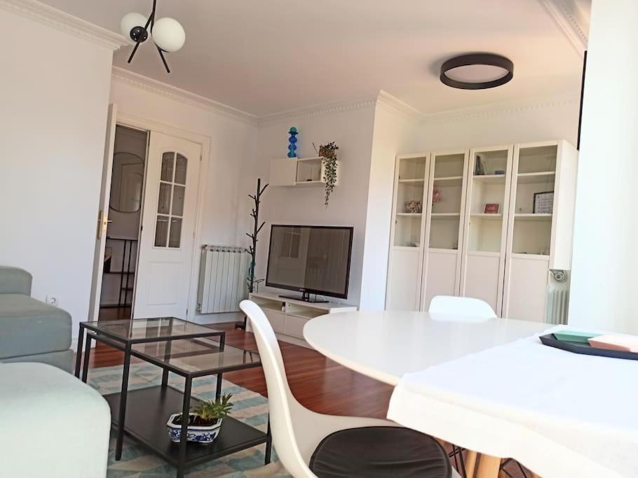 Bajo Con Jardin Privado Appartement Santander Buitenkant foto