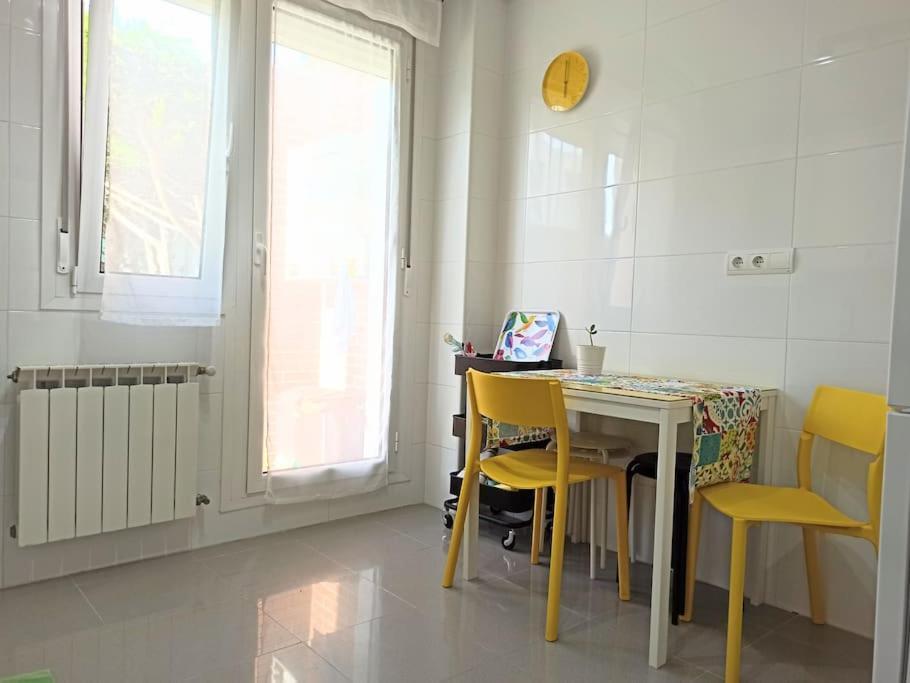 Bajo Con Jardin Privado Appartement Santander Buitenkant foto