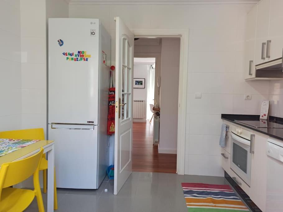 Bajo Con Jardin Privado Appartement Santander Buitenkant foto